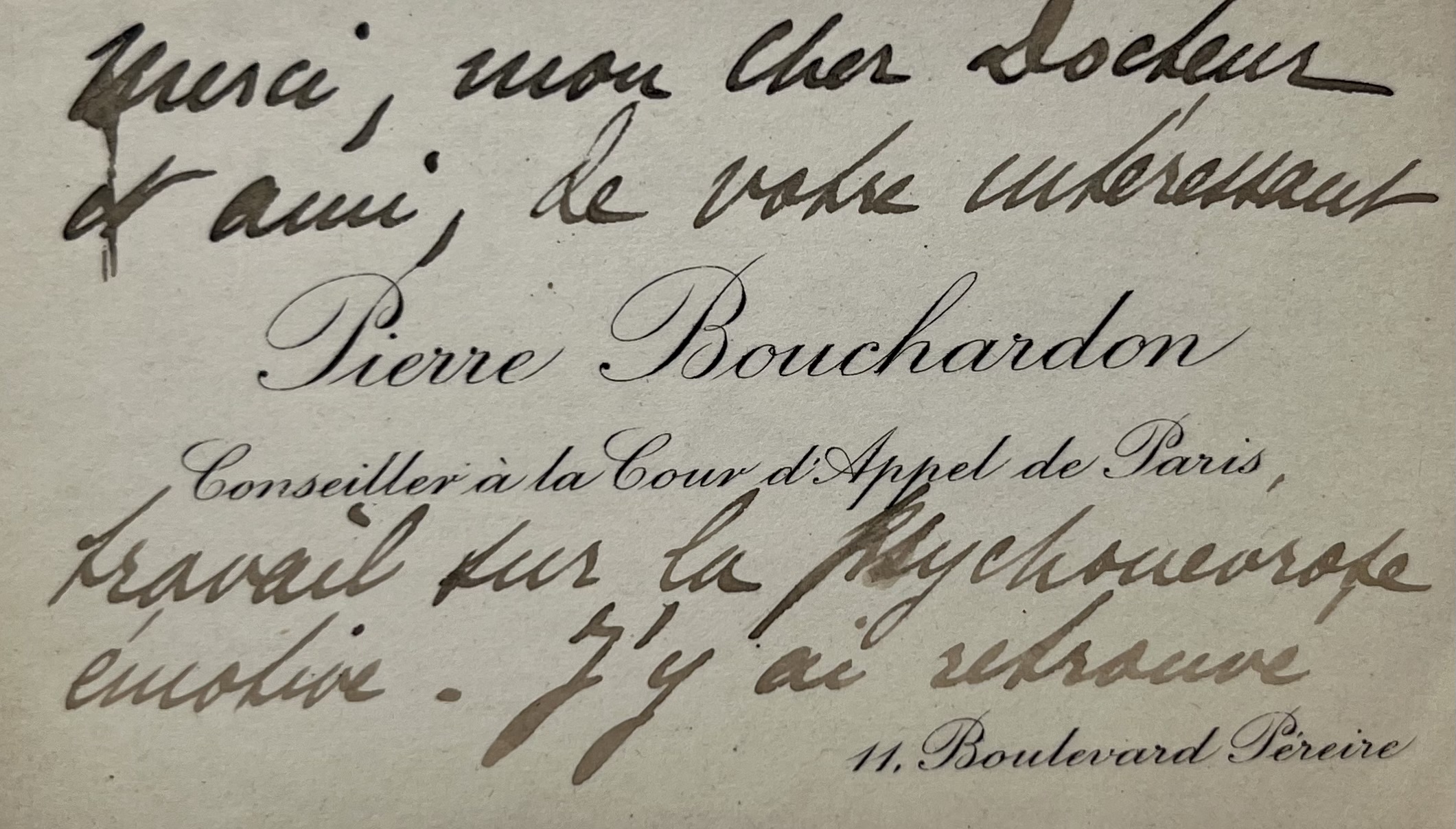 Pierre Bouchardon fête la victoire contre l’Allemagne et salue le courage des poilus
