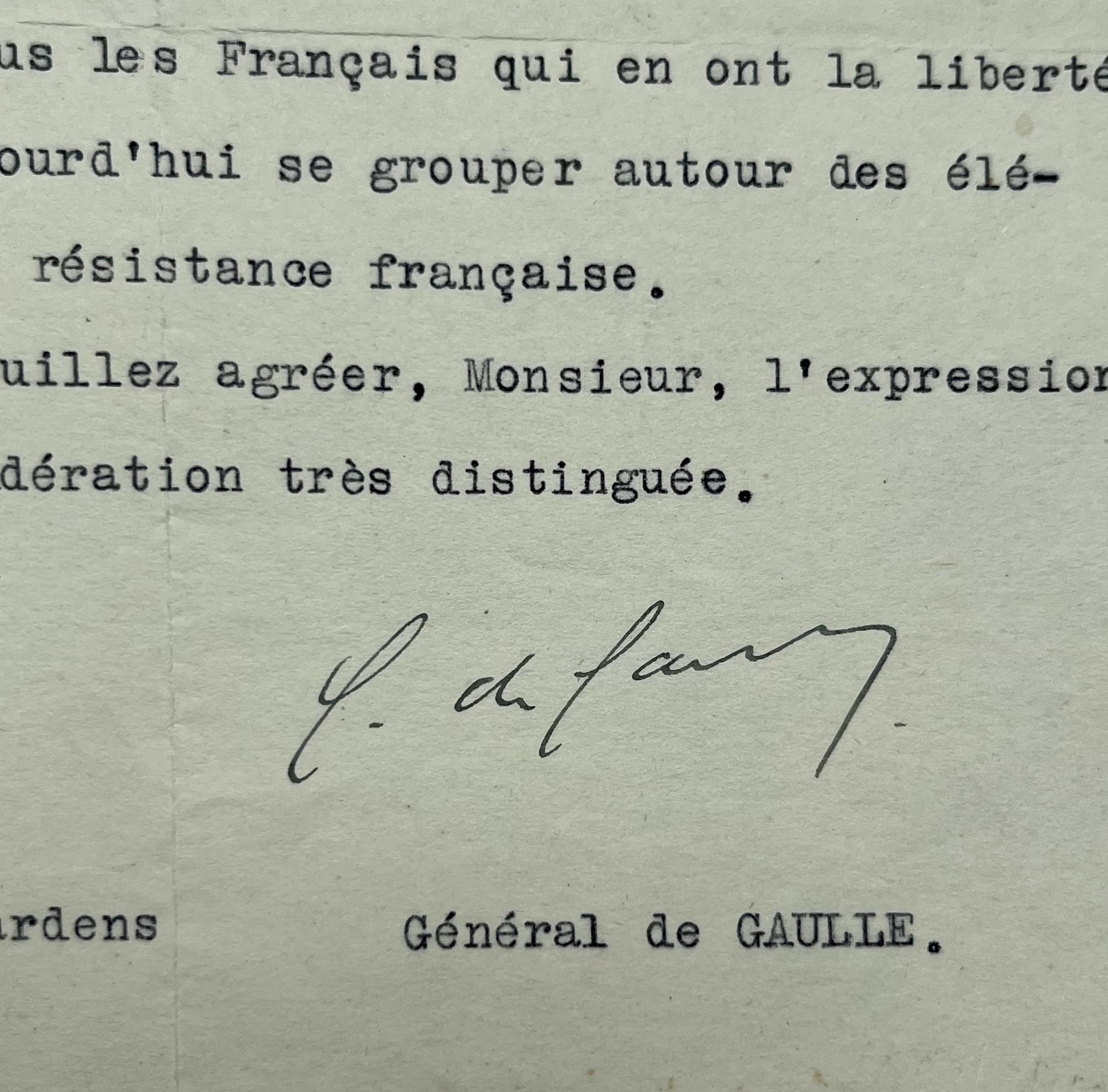 Echange de courriers entre le général de Gaulle et le prix Goncourt André Savignon après l’appel du 18-juin