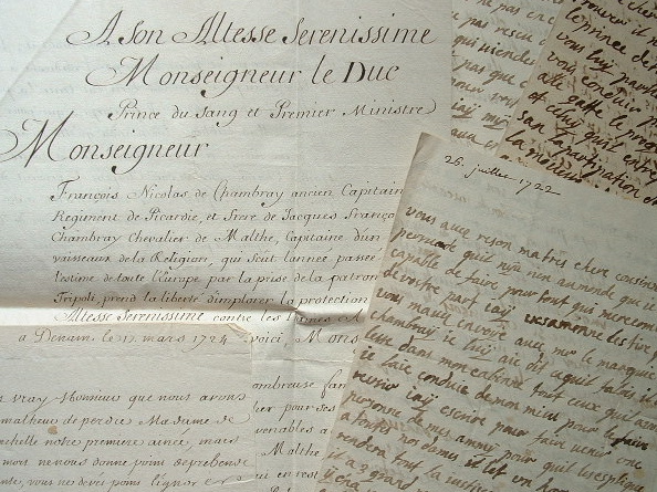 Petit dossier relatif à Denain, dans le Nord.