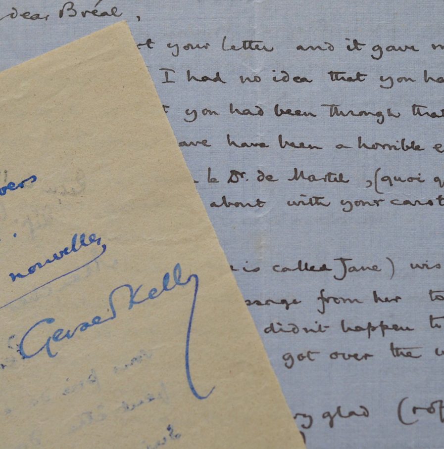 Le peintre Gerald Kelly profite de ses vacances italiennes.