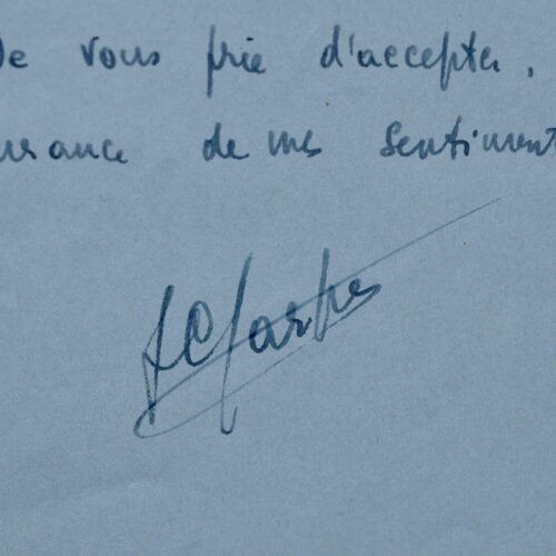 Sartre accepte la traduction en anglais d'une de ses nouvelles