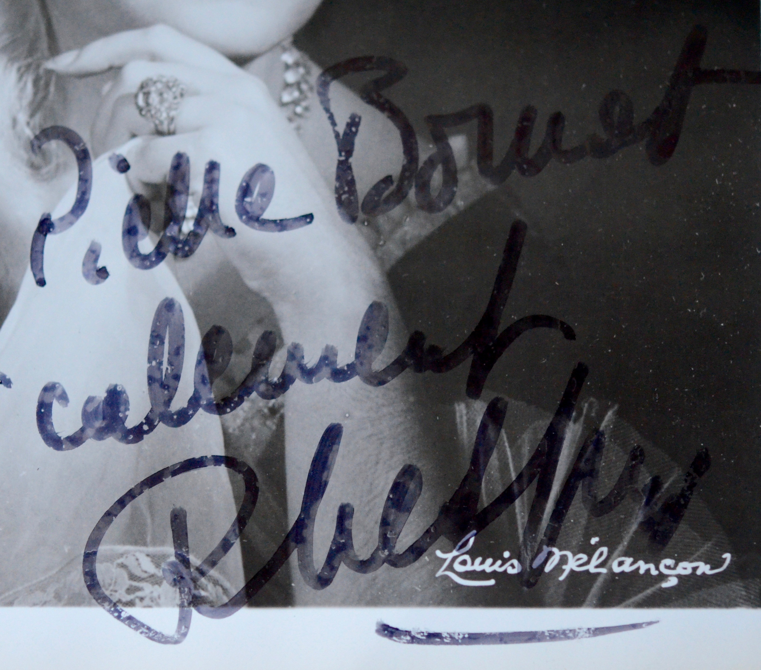 Beau portrait de Régine Crespin, au Met