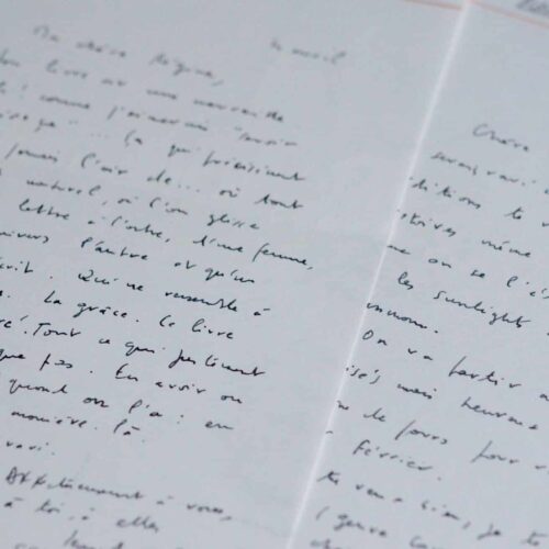 Deux belles et amusantes lettres de Jean-Marc Roberts à Régine Deforges