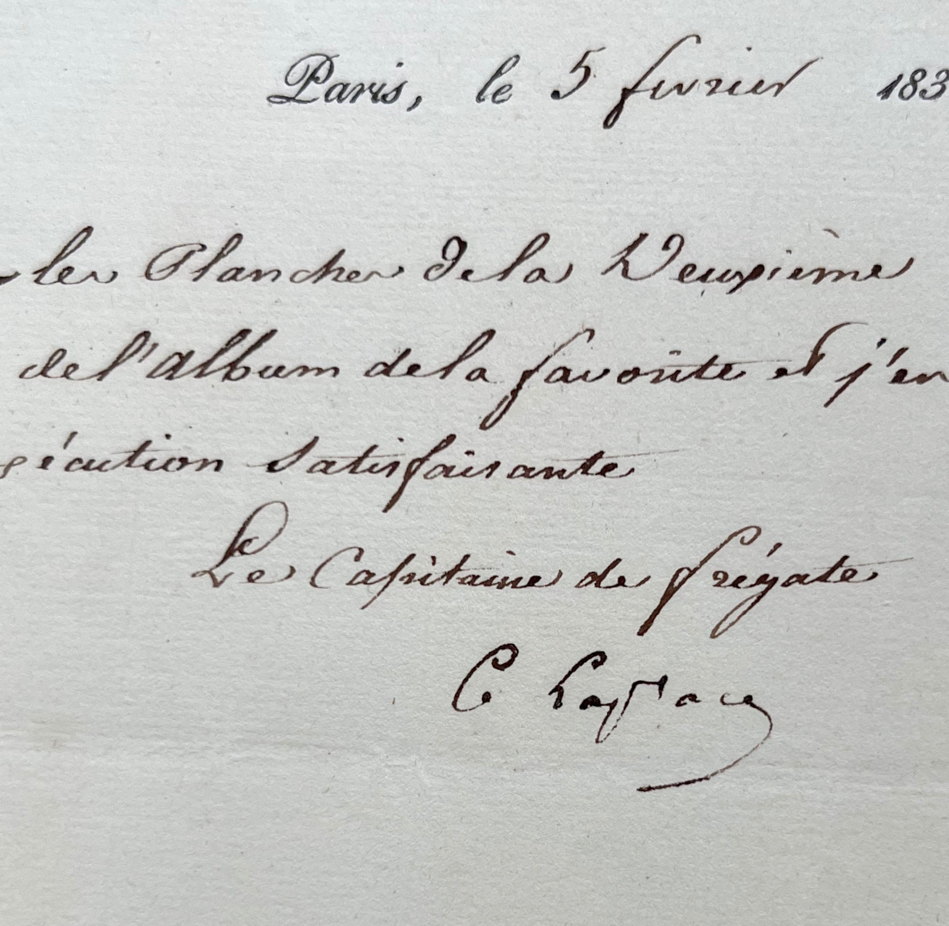 Cyrille Laplace valide les planches de la deuxième livraison de « l’Album de la Favorite »