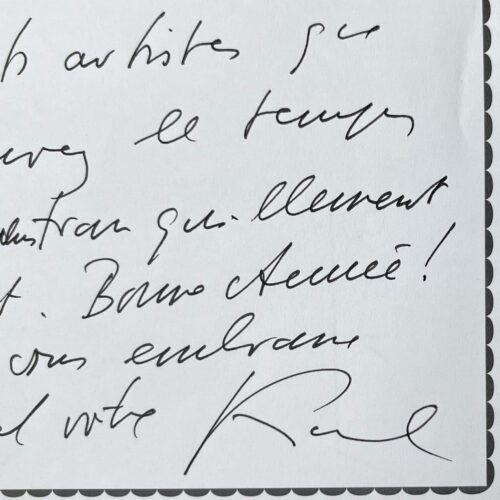 Karl Lagerfeld offre des livres d'art à son ancienne chef d'atelier
