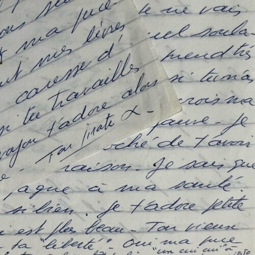 Jacques Mesrine, de la prisión de Fleury-Merogis, celebra la liberación de su pareja Jeanne