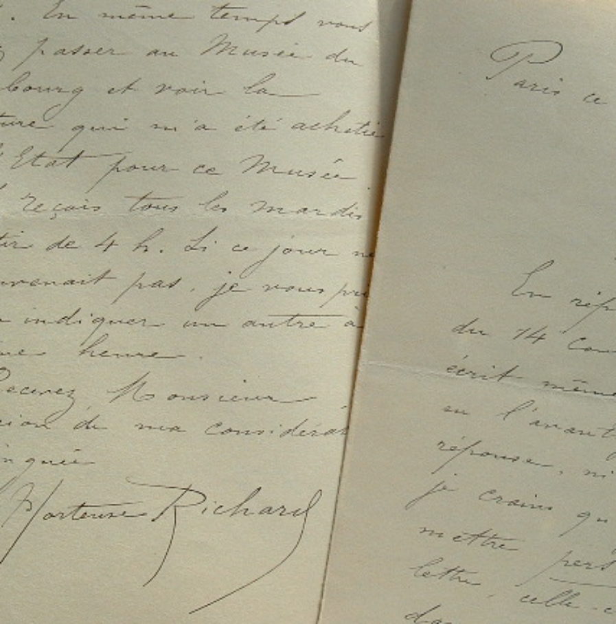 Hortense Richard présente ses miniatures.