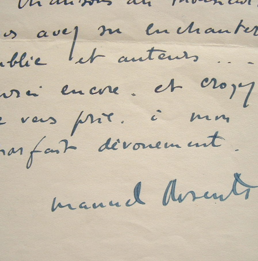 Manuel Rosenthal ravi de l’interprétation des Chansons du Monsieur Bleu.