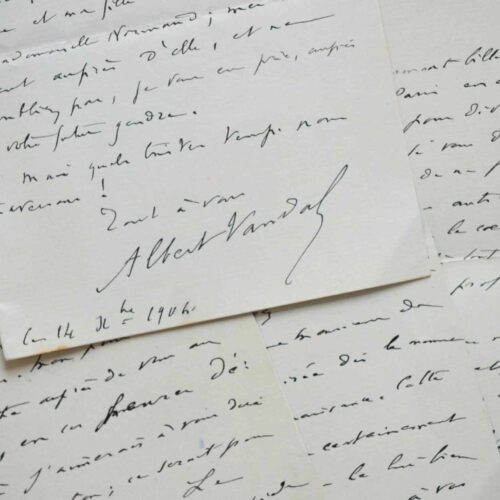 Correspondance de 10 lettres de l'historien et académicien Albert Vandal.